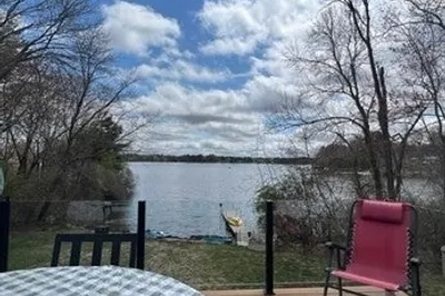 25 Sturges Rd