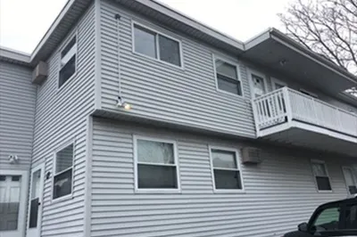69 Calumet Street #2