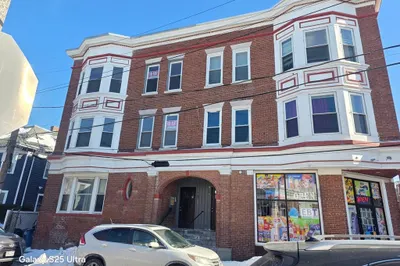 206 Harold Street #2