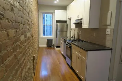 21 Temple Street #1 1