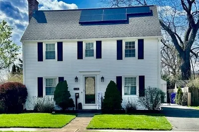 110 Abbott St 1