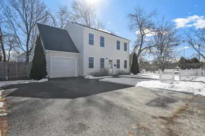 110 Winter Ave 1
