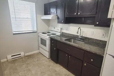 24 Colgate Road #5 1