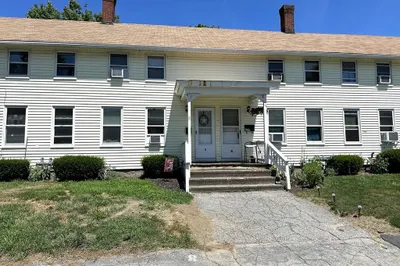 8 B Street #D