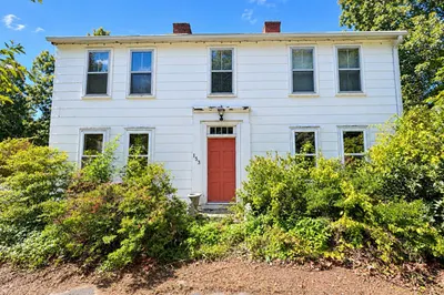 153 Johnny Appleseed Ln 1