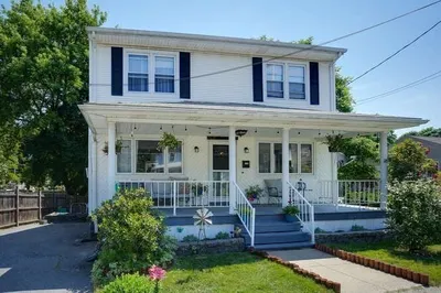 105 Lincoln St