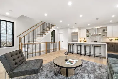 466 Putnam Ave #466
