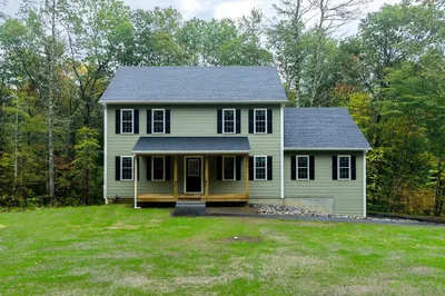 76 North Brookfield Rd 1