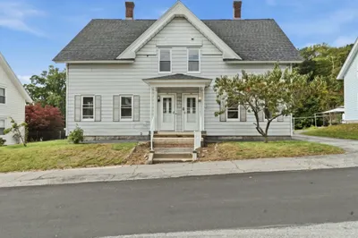 13-15 Maple St 1