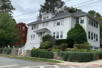 52 Pearl Street