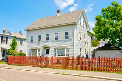 58 Puritan Rd 1