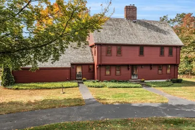 286 Old Bay Rd 1