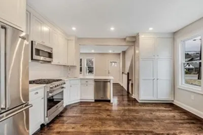 31 Oak Street #1 1
