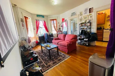 11 Tetlow St #47