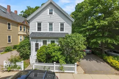 42 Carolina Ave