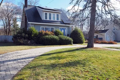 637 Pleasant Street 1