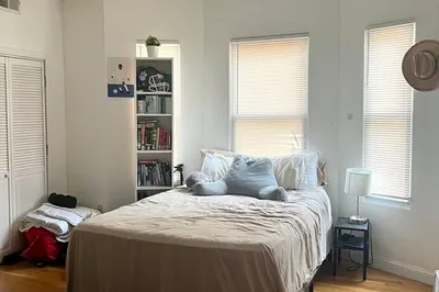 28 Franklin Street #1