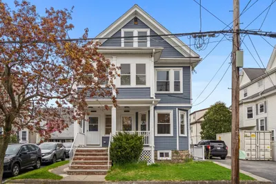 33 Farragut Ave 1