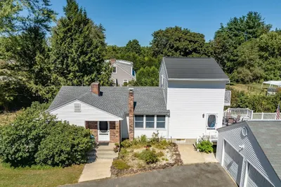 35 Parker St