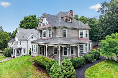 41 Maple St 1