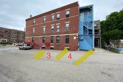 872 Huntington Ave #Parking 3 1