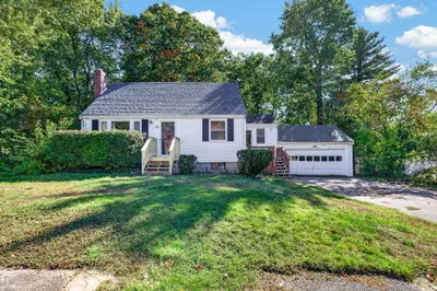 12 Hillsdale Road 1