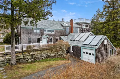 10 Landmark Lane 1
