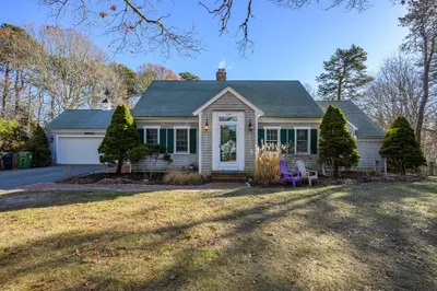 578 Huckins Neck Rd 1