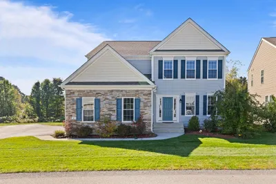6 Teaberry Lane #199 1