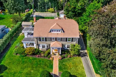 58 Phillips Avenue 1