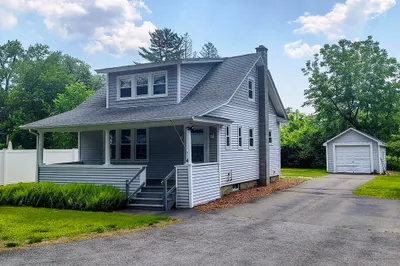 4 Aldrich Ave 1