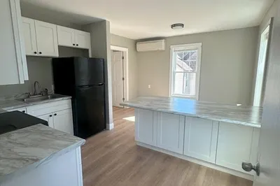 288 Main St #2D