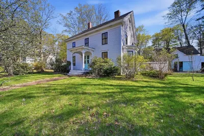 1547 Main St 1