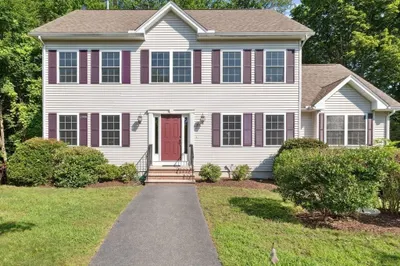 19 Benjamin Ln 1