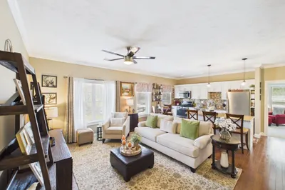 1429 Main Street #5E 1