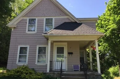 9 East Walnut St 1