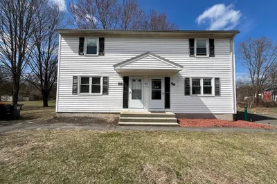 36-38 Hope Farms Dr 1