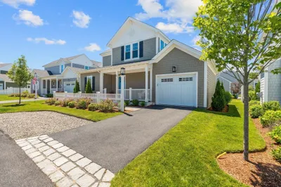 77 Cobblestone Circle 1