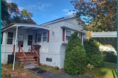 20 Forestdale Drive 1