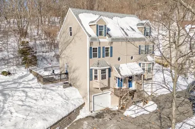111 Ferry Road #111