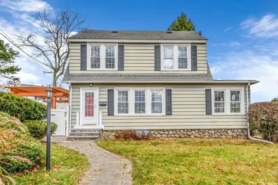 1 Green Hill Avenue 1