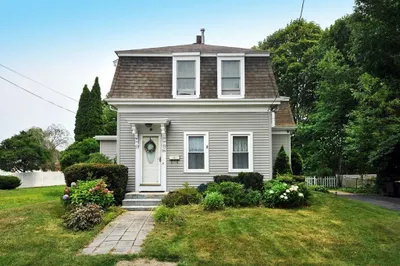 16 Howard St