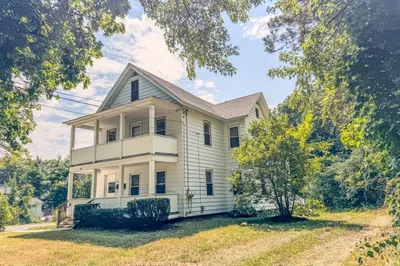 344 Conway Street 1