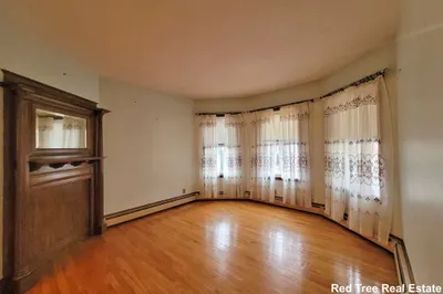 168 Elm Street #1