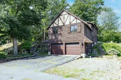 43 Ledgewood Dr 1