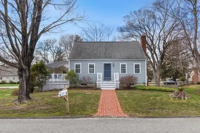 18 Hillside Rd 1