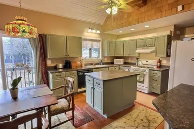 14 Laurel Drive 1