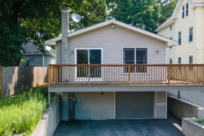 23 Maple St