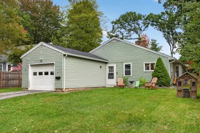17 Nashua St 1
