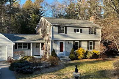 42 Wellington Ln